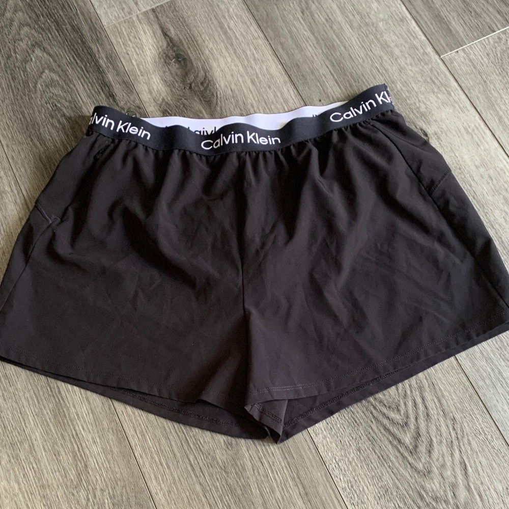 Calvin Klein performance running lined shorts M final sale price!